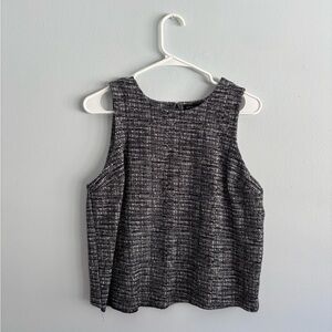 Banana Republic Black & White Textured Sleeveless Top